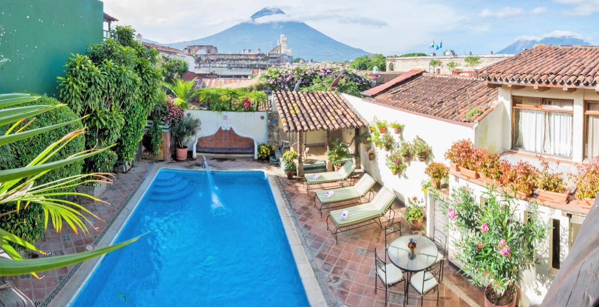 Hotel Casa Del Parque By Ahs 危地马拉安地瓜 外观 照片